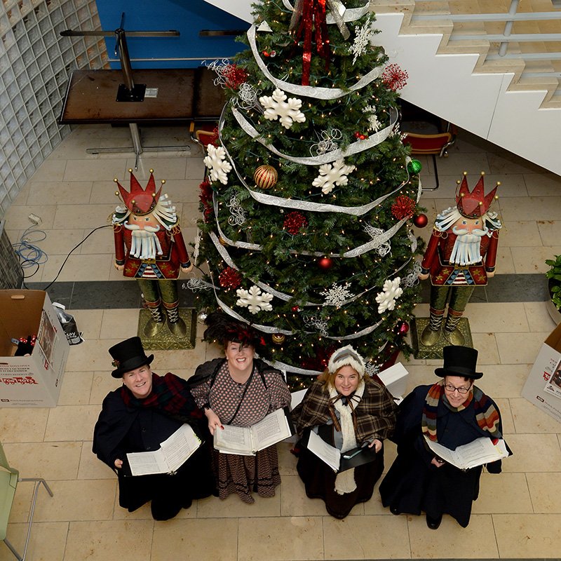 Victorian Carolers